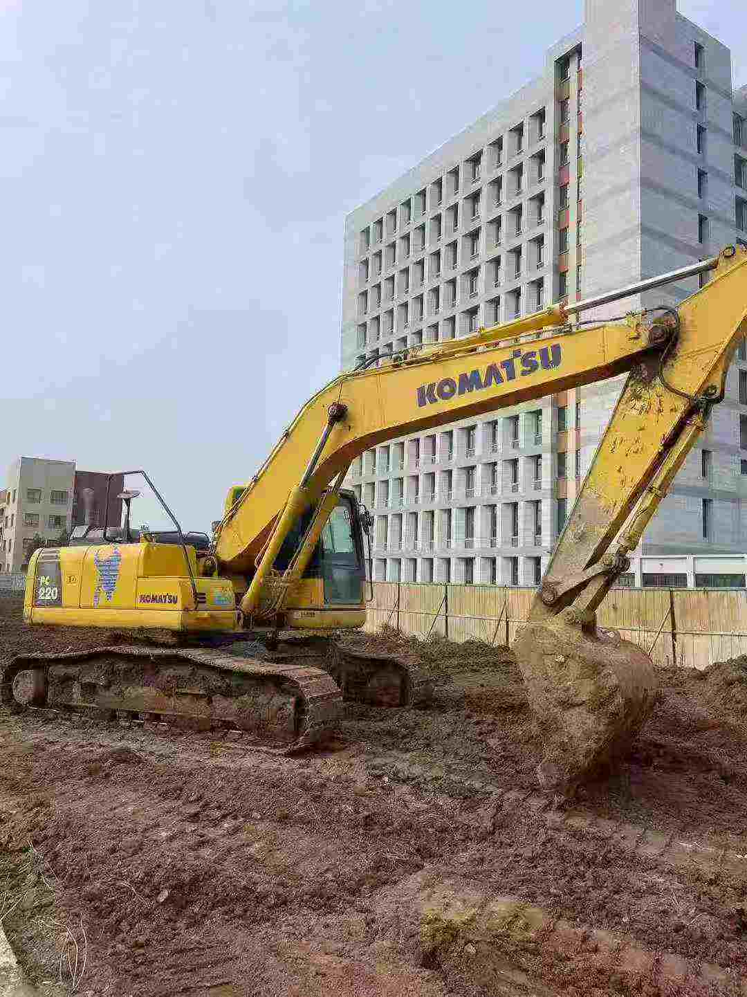 Buy Komatsu PC200 Used Excavator / 3 Used Komatsu PC200 Excavator 2020 Model / 3