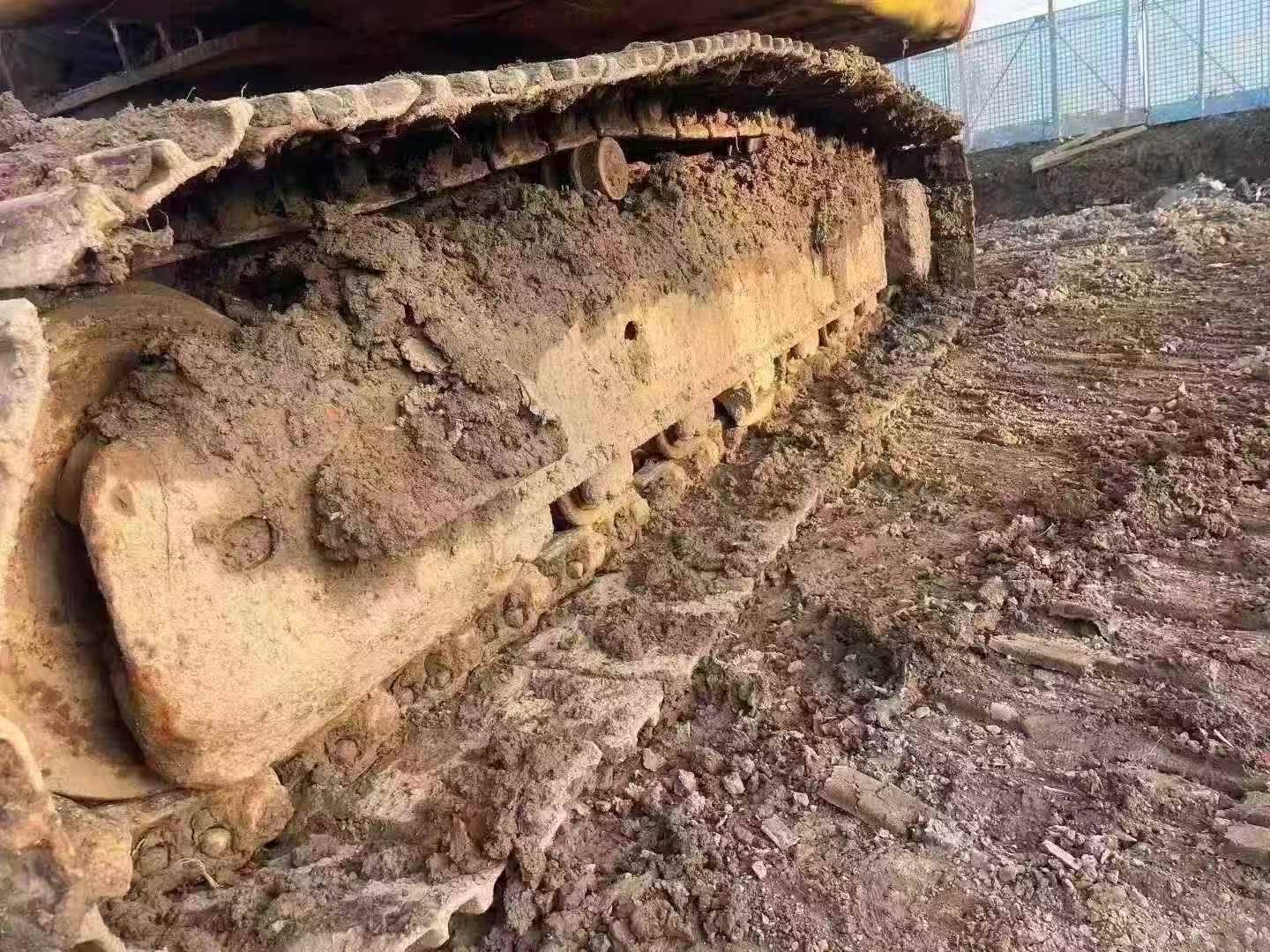 Buy Komatsu PC200 Used Excavator / 7 Used Komatsu PC200 Excavator 2014 Model / 7