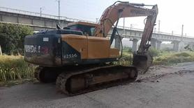 Buy Hyundai R215VS Used Excavator / 2 Used Hyundai R215VS Excavator 2017 Model / 2