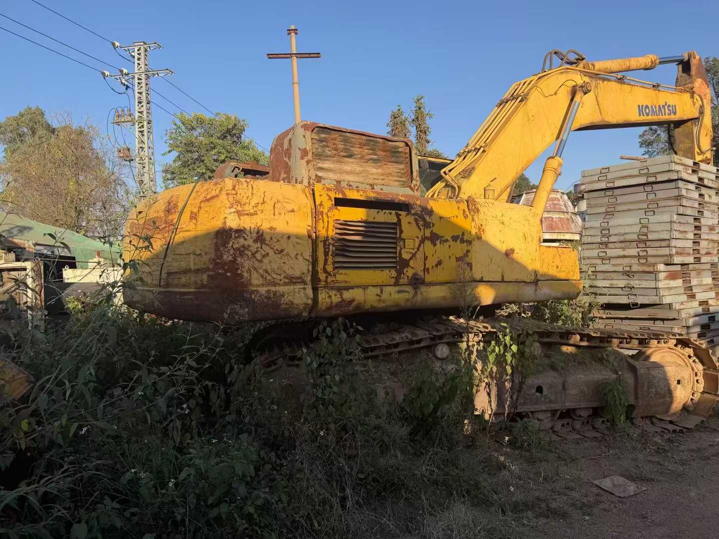 Used Komatsu PC400-8 Excavator 2016 Model / 4