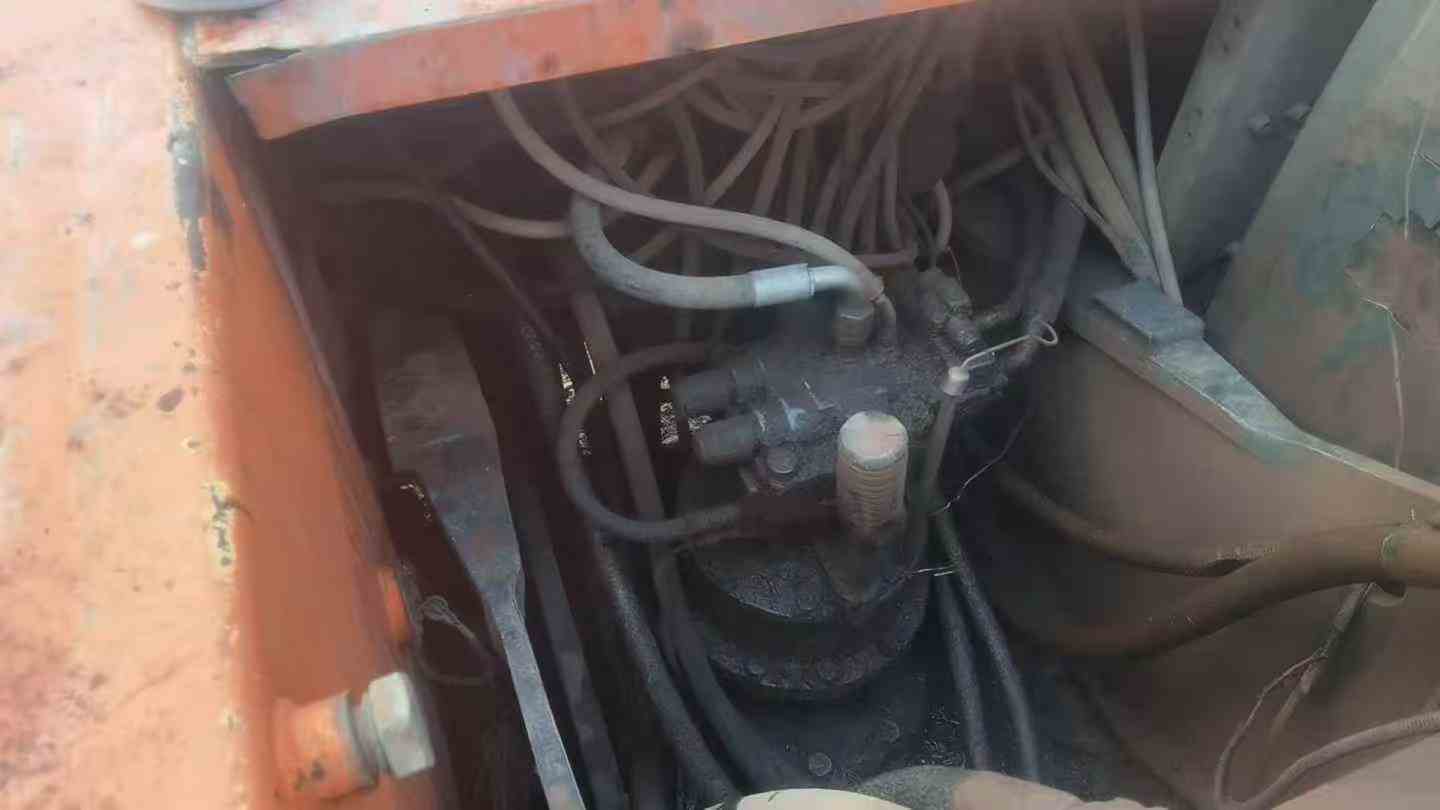 Buy Hitachi ZAXIS200 Used Excavator / 6 Used Hitachi ZAXIS200 Excavator 2016 Model / 6