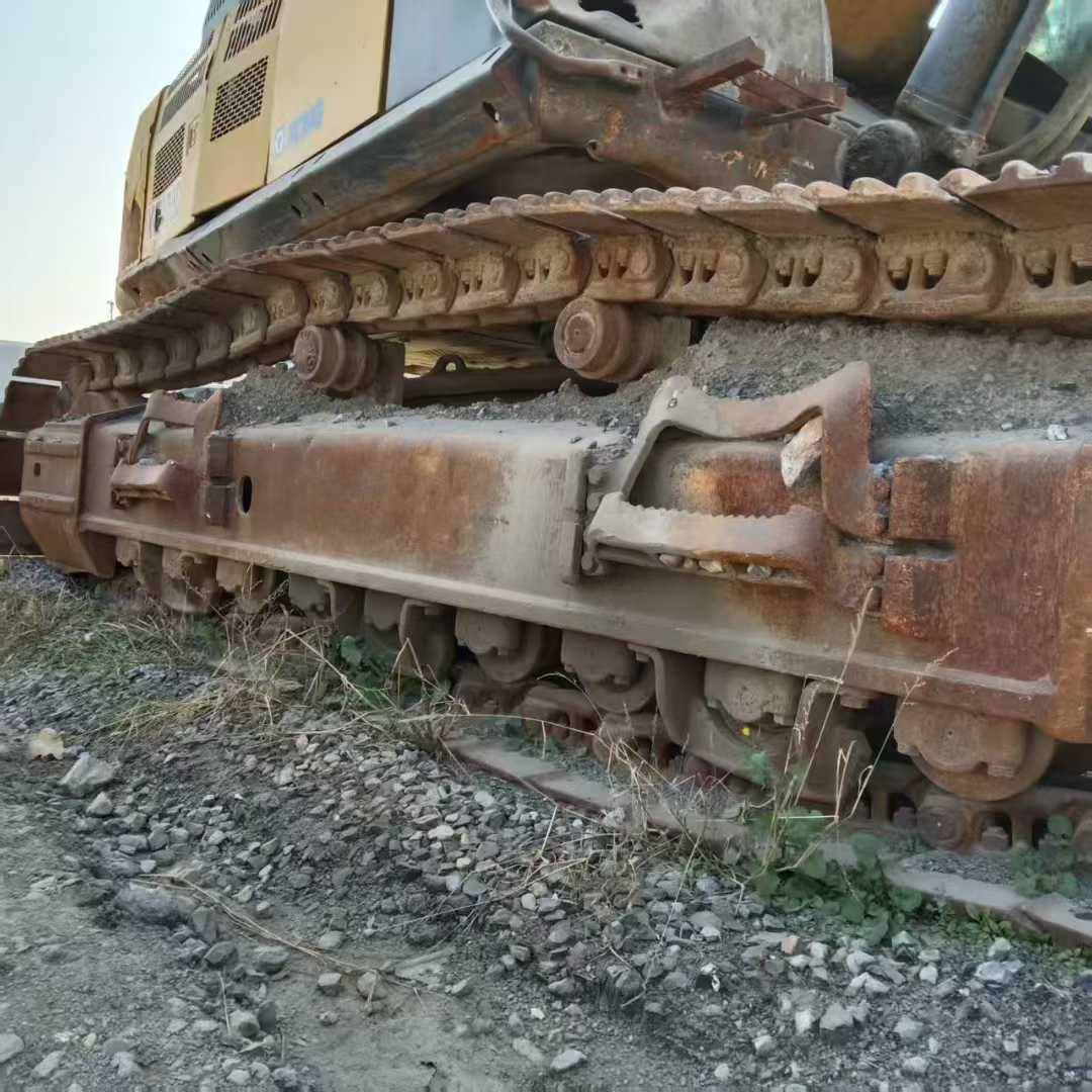 Used XCMG XE470 Excavator 2017 Model / 8