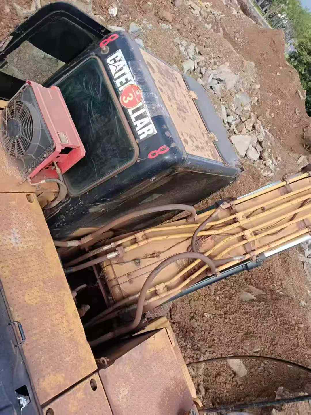 Used Caterpillar 320D Excavator 2016 Model / 3