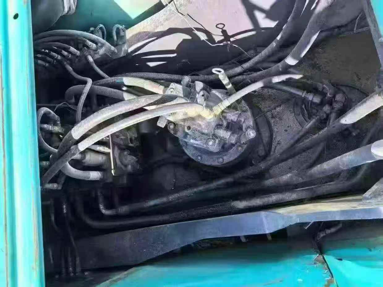 Buy Kobelco SK200-8 Used Excavator / 4 Used Kobelco SK200-8 Excavator 2013 Model / 4