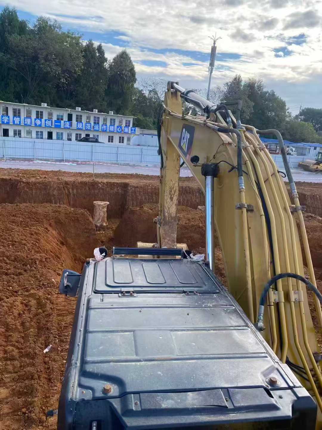 Buy Caterpillar 320GC Used Excavator / 2 Used Caterpillar 320GC Excavator 2019 Model / 2