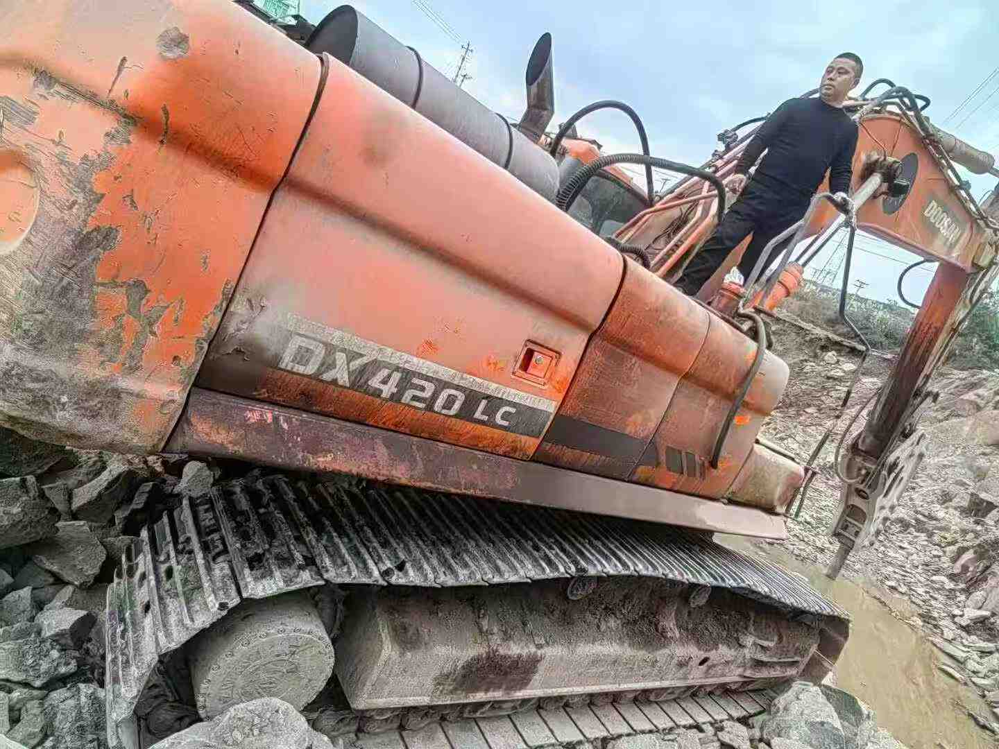 Used Doosan DX380 Excavator 2016 Model / 7