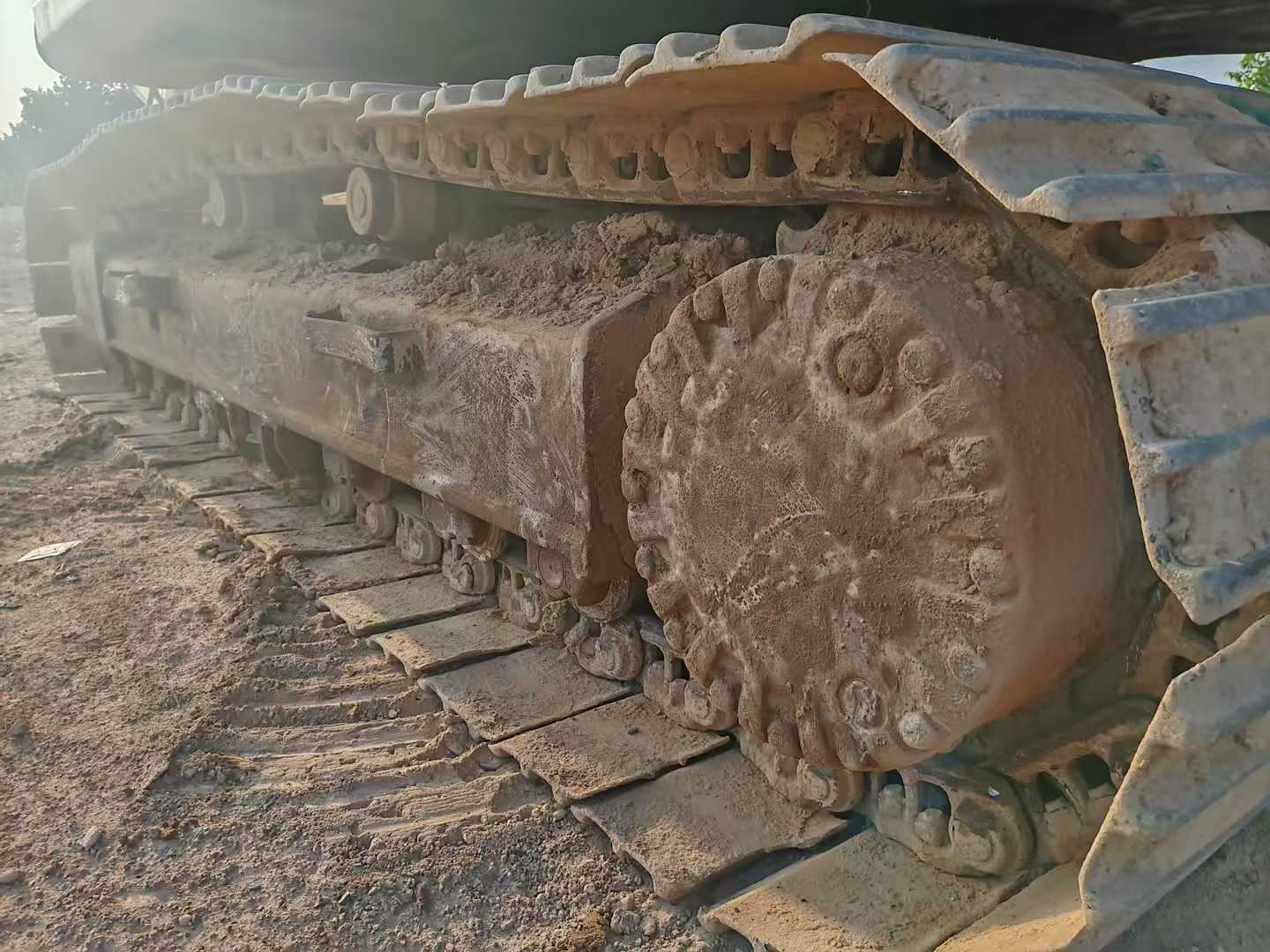 Used Caterpillar 320V2 Excavator 2016 Model / 7