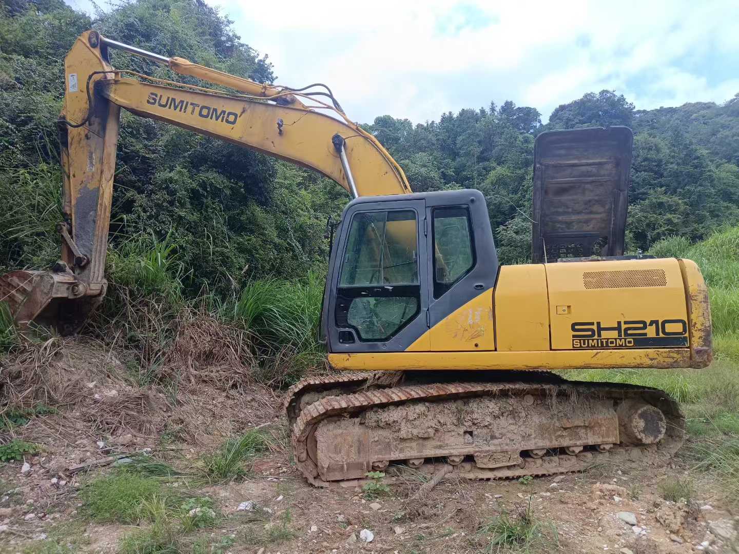 Used Sumitomo SH210A5 Excavator 2016 Model / 8