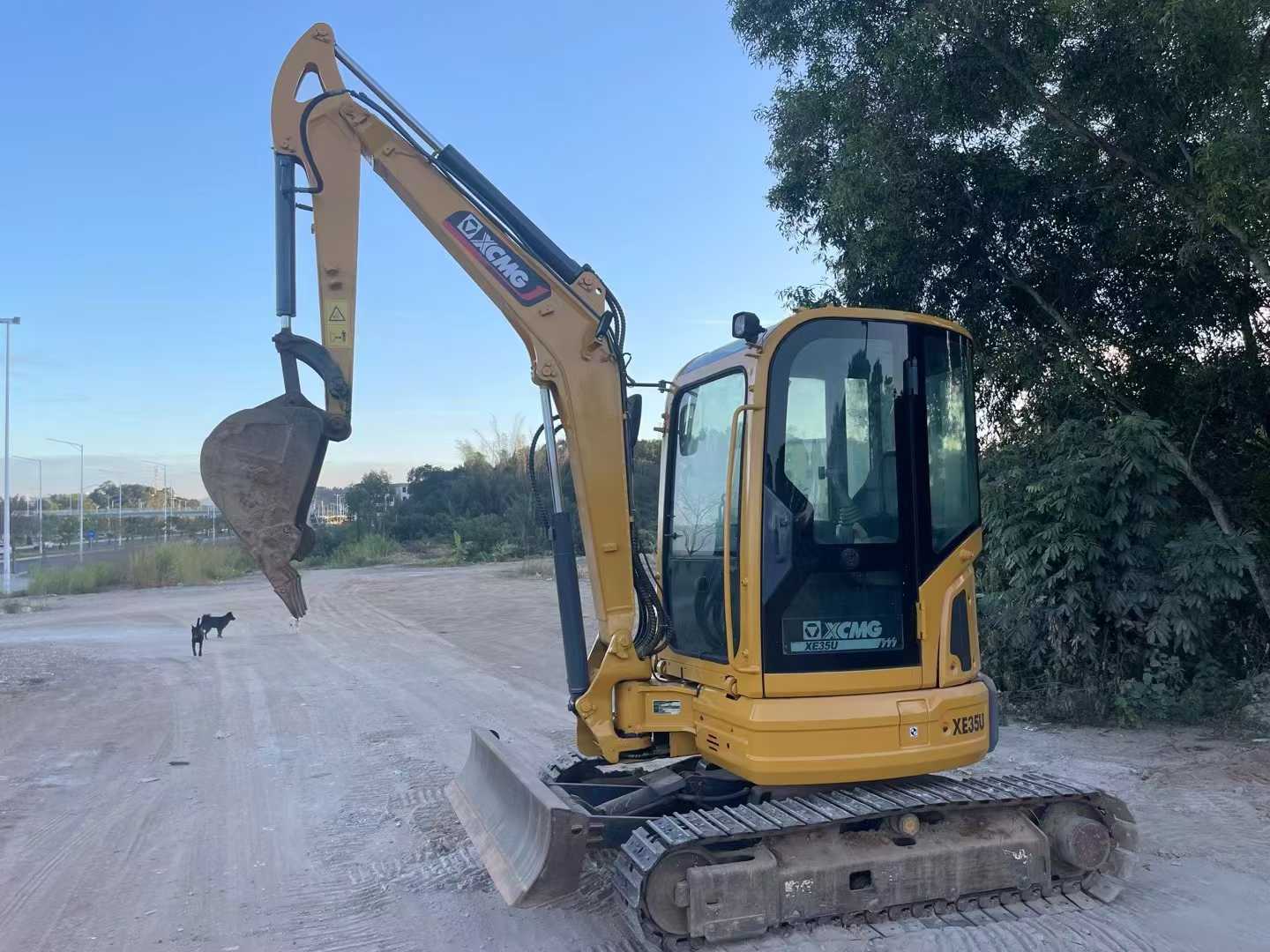 Buy XCMG XE35U Used Excavator / 2 Used XCMG XE35U Excavator 2020 Model / 2