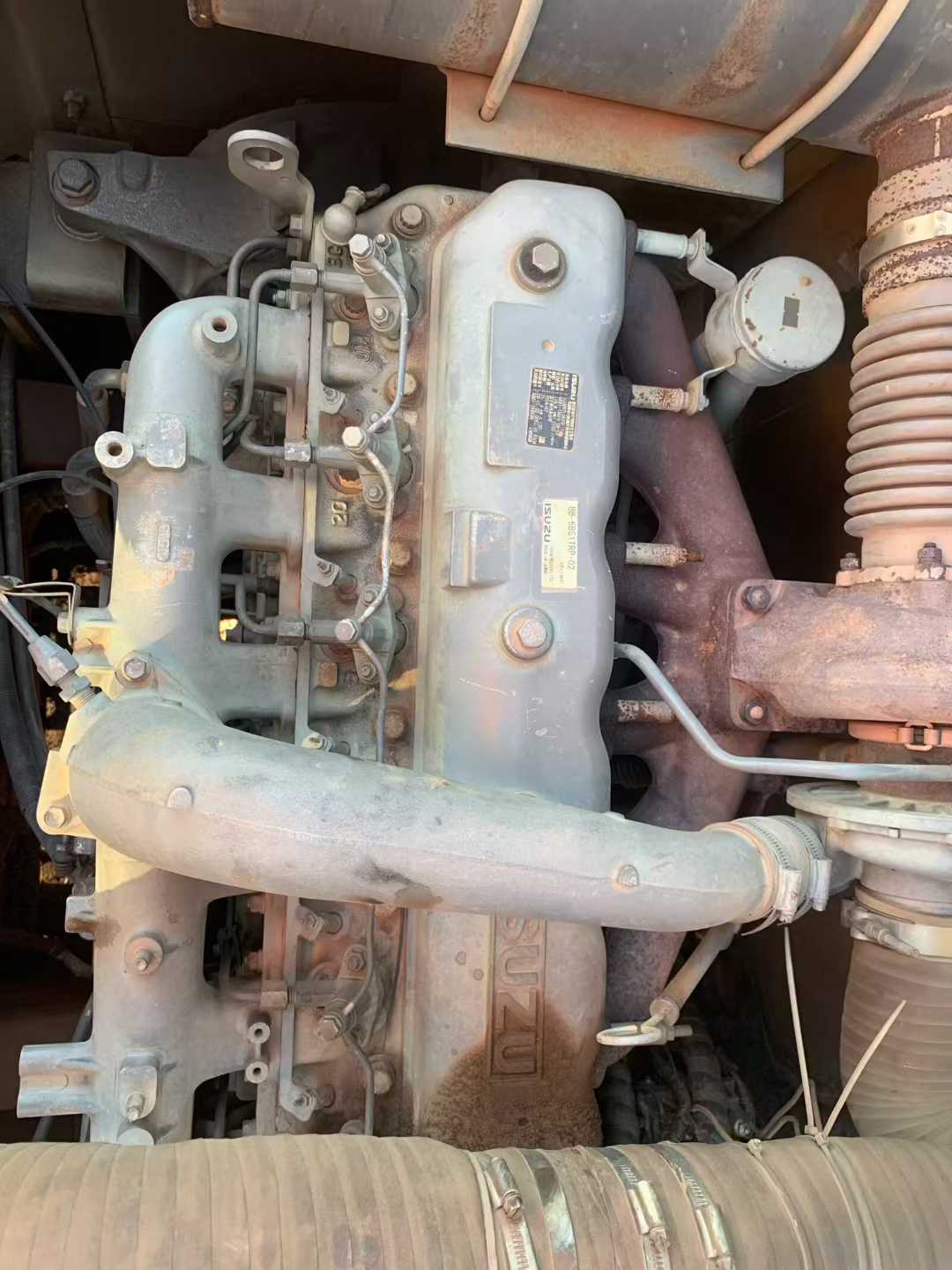 Used Caterpillar CT220-8 Excavator 2015 Model / 5