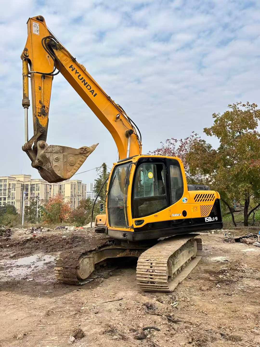 Buy Hyundai R150W-9 Used Excavator / 1