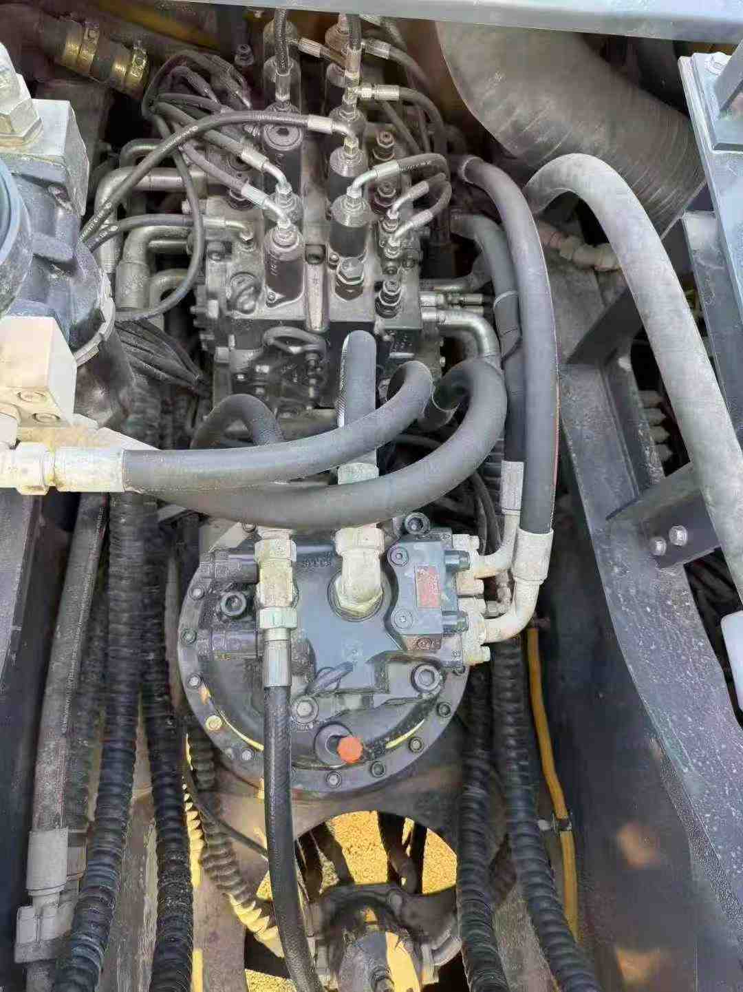 Used XCMG XE550DK Excavator 2021 Model / 7