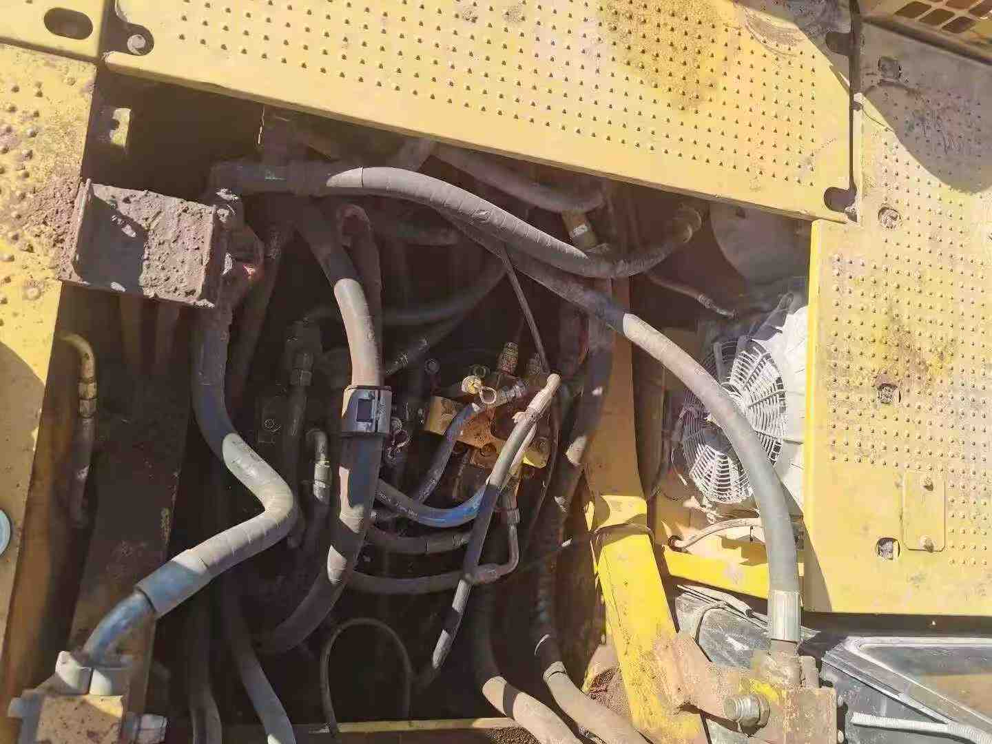 Buy Caterpillar 349FL Used Excavator / 8 Used Caterpillar 349FL Excavator 2017 Model / 8