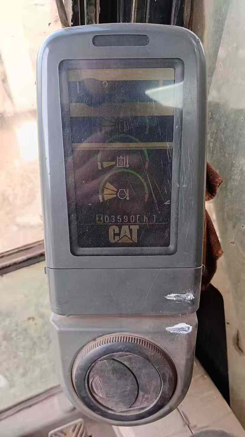 Used Caterpillar 320D Excavator 2016 Model / 6
