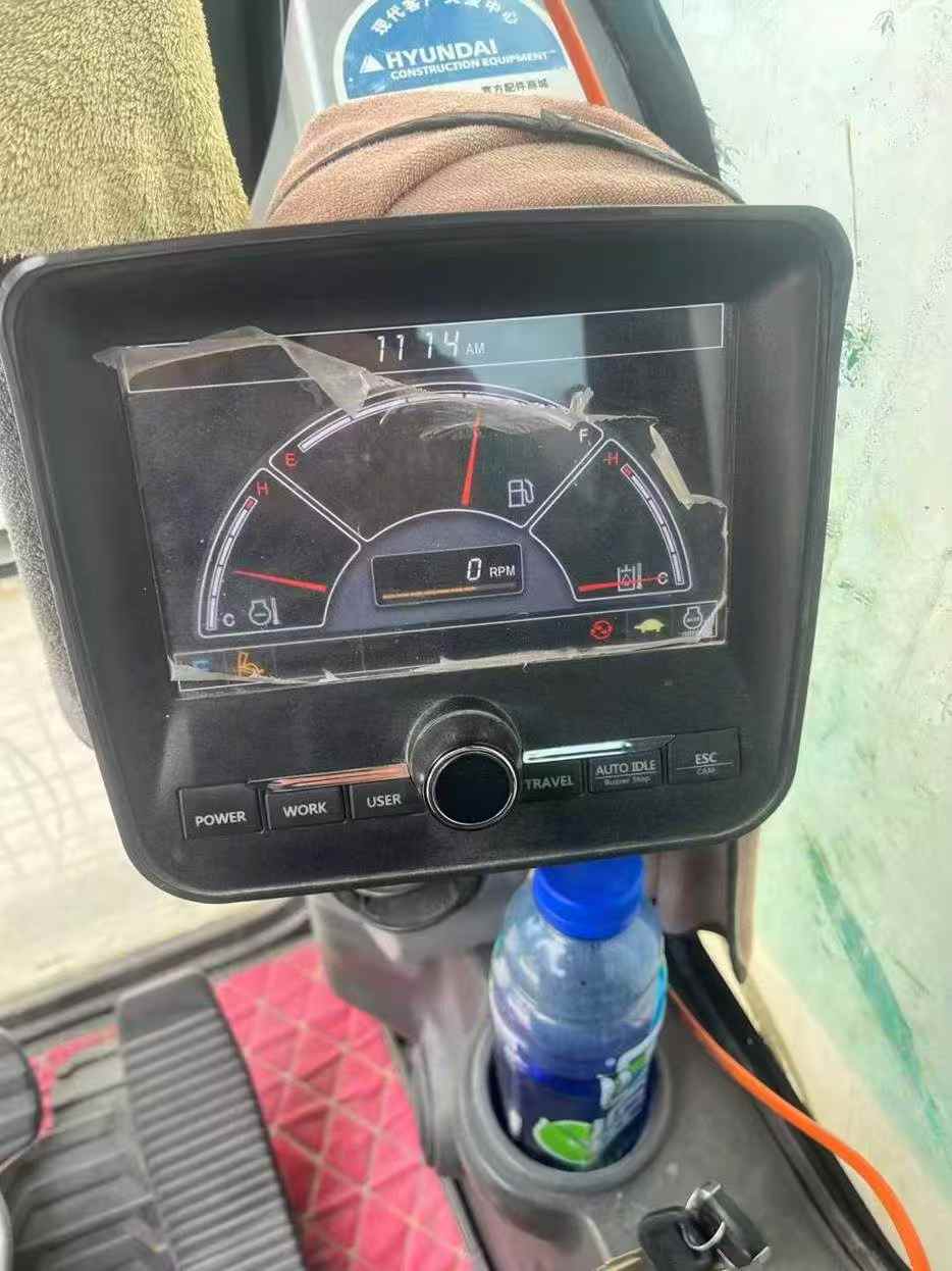 Used Hyundai 350LC-9V Excavator 2021 Model / 5