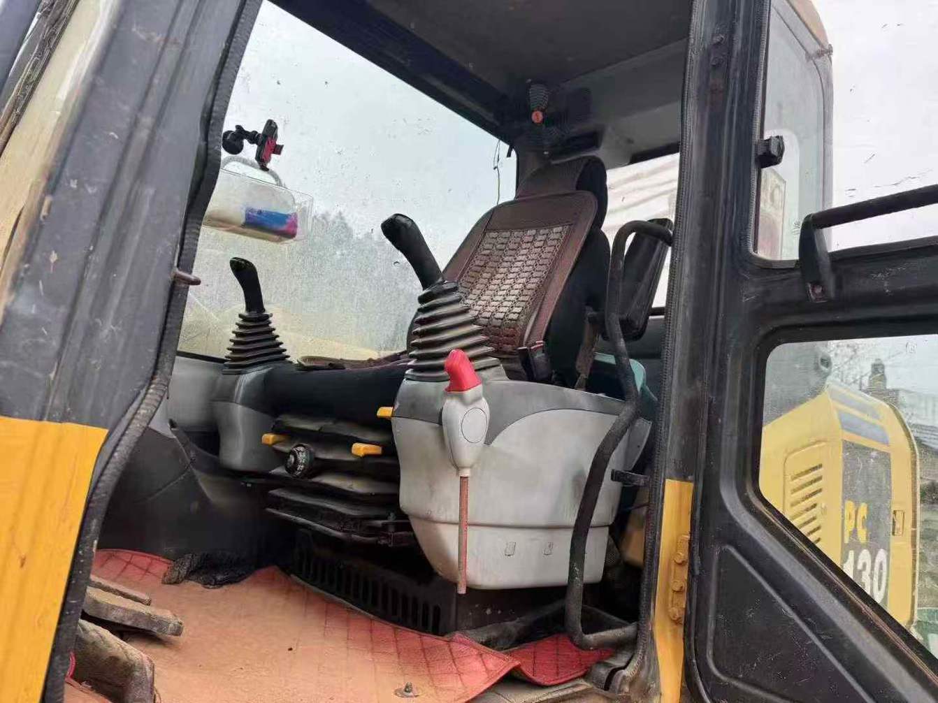 Buy Komatsu PC130 Used Excavator / 3 Used Komatsu PC130 Excavator 2016 Model / 3