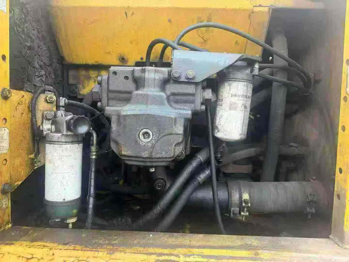 Used Komatsu PC240LC-8 Excavator 2016 Model / 7