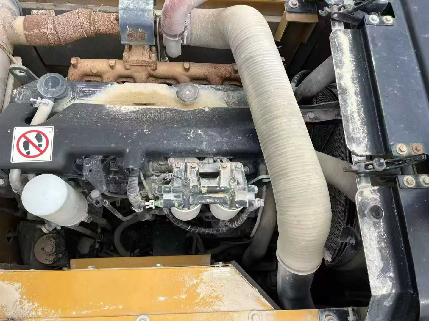 Used Sany SY245H Excavator 2022 Model / 6