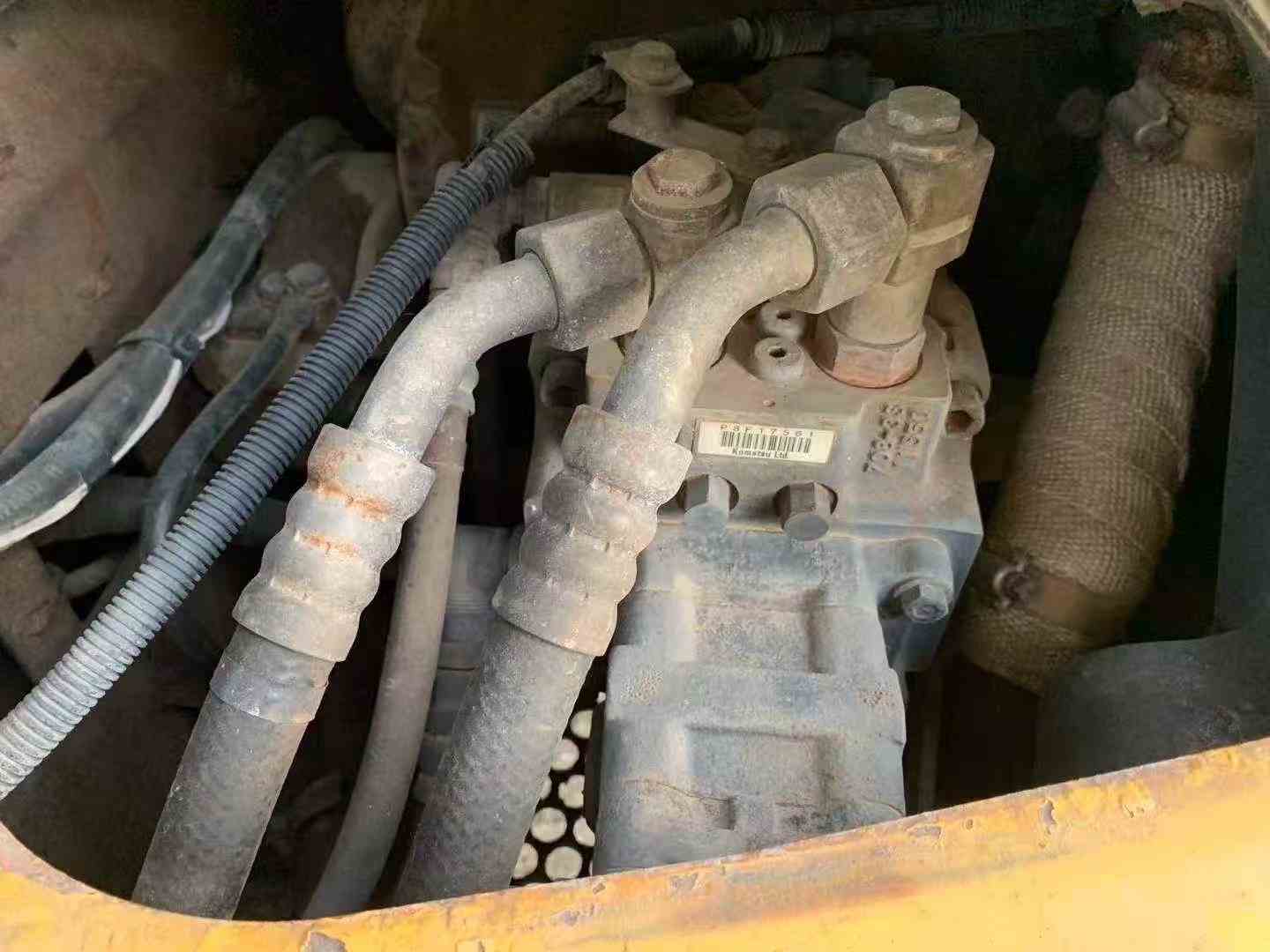 Used Komatsu PC40-2 Excavator 2016 Model / 4