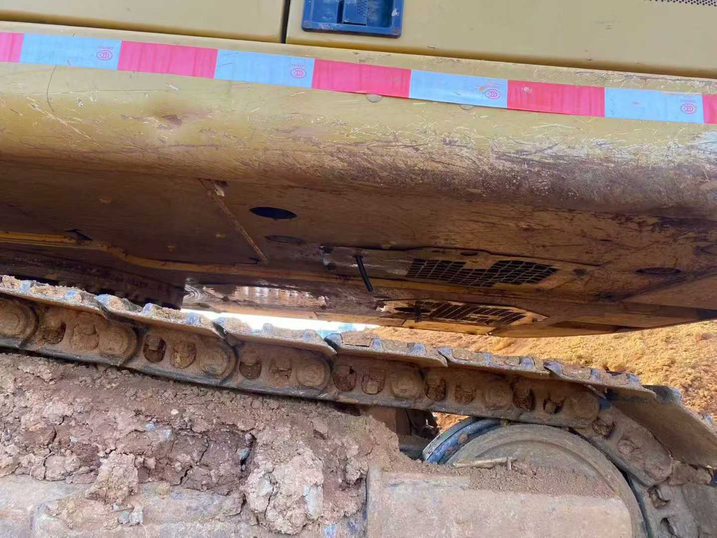 Buy Caterpillar 320GC Used Excavator / 1