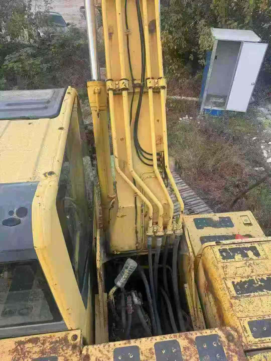 Used Komatsu PC240LC-8 Excavator 2016 Model / 8