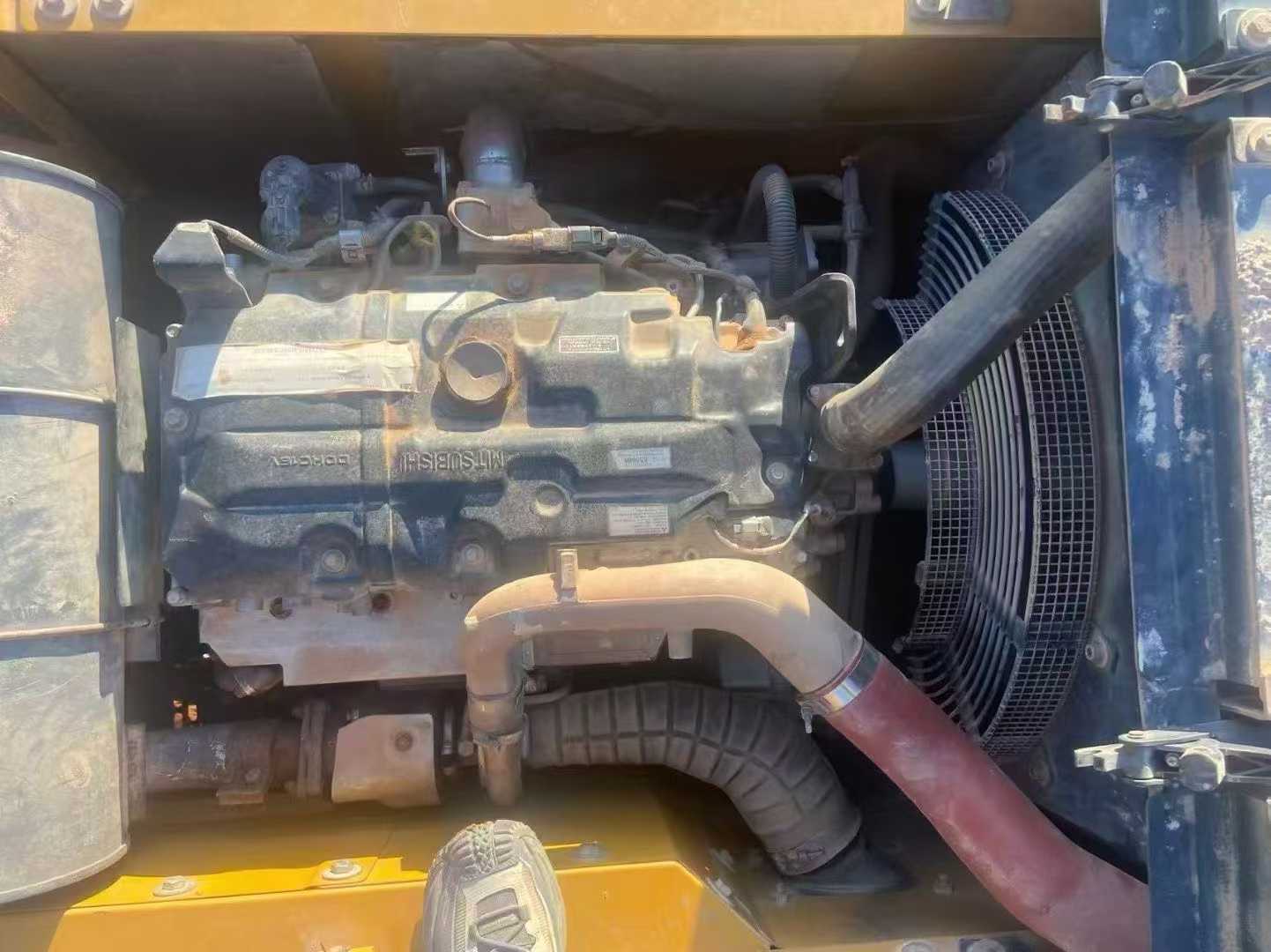 Used Sany SY205H Excavator 2022 Model / 6