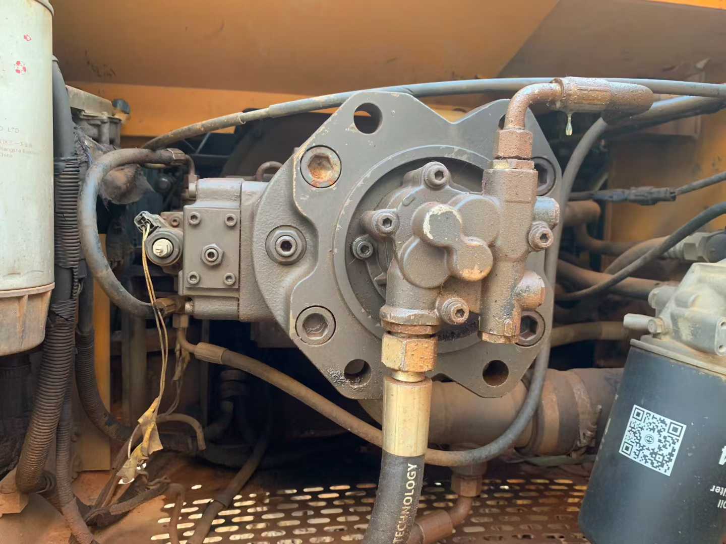 Used Sany SY215W Excavator 2016 Model / 9