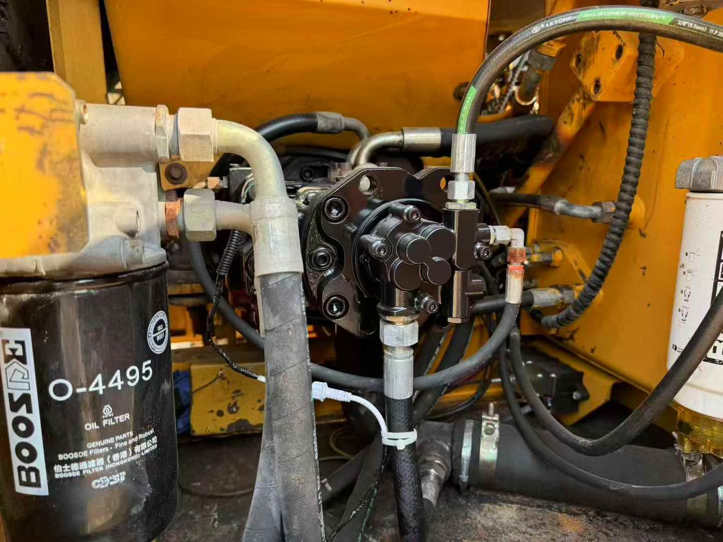 Used Sany SY135 Excavator 2016 Model / 2