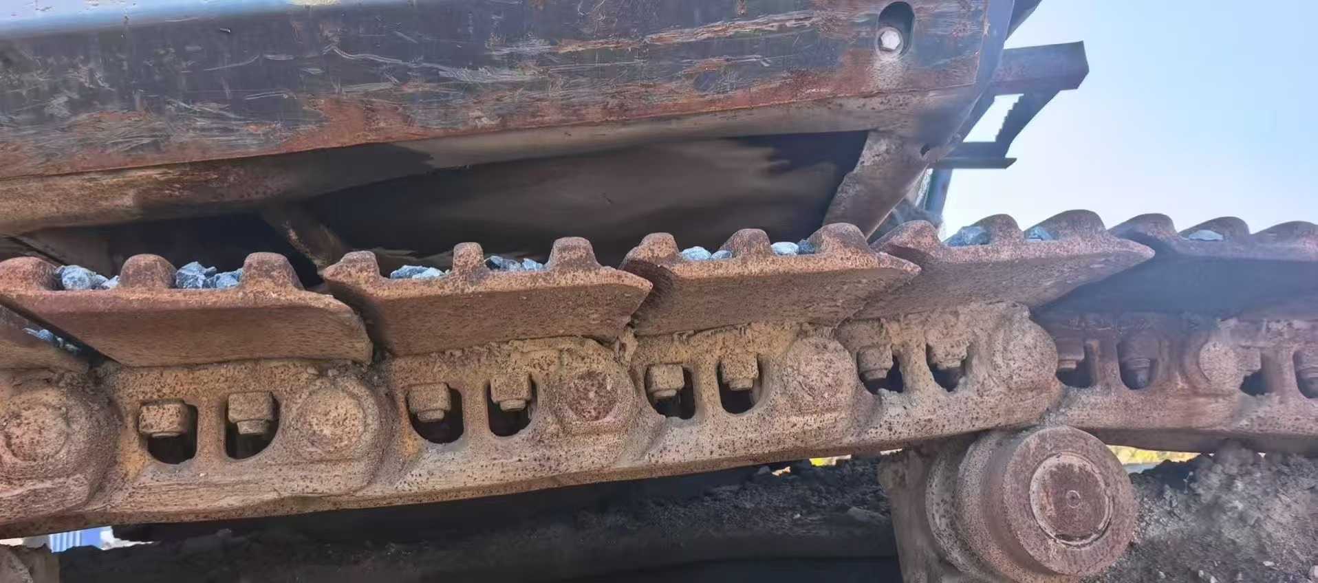 Used XCMG XE470 Excavator 2017 Model / 4