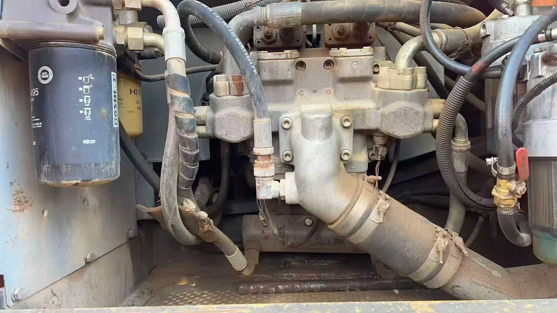 Buy Hitachi EX210 Used Excavator / 2 Used Hitachi EX210 Excavator 2010 Model / 2