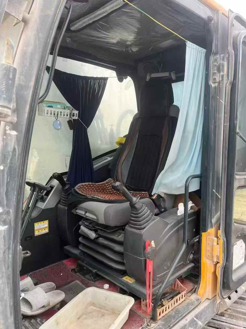 Used Hyundai 350LC-9V Excavator 2021 Model / 7