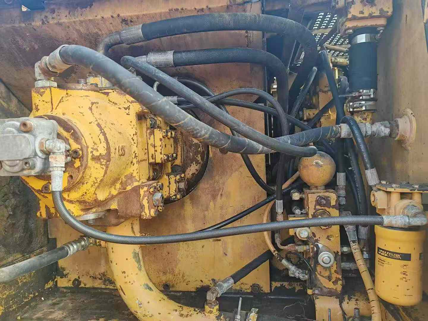 Buy Caterpillar 320V2 Used Excavator / 7 Used Caterpillar 320V2 Excavator 2016 Model / 7