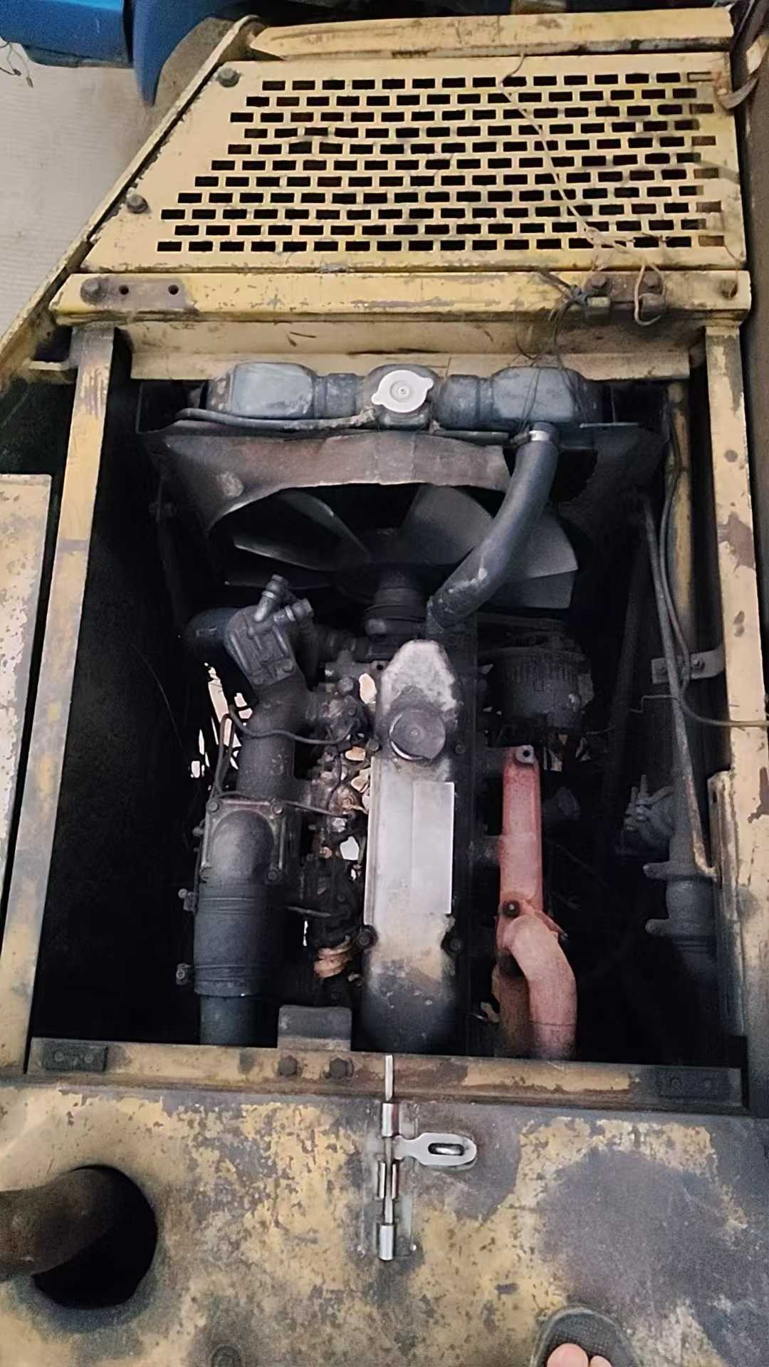 Used Kato HD50 Excavator 2016 Model / 4