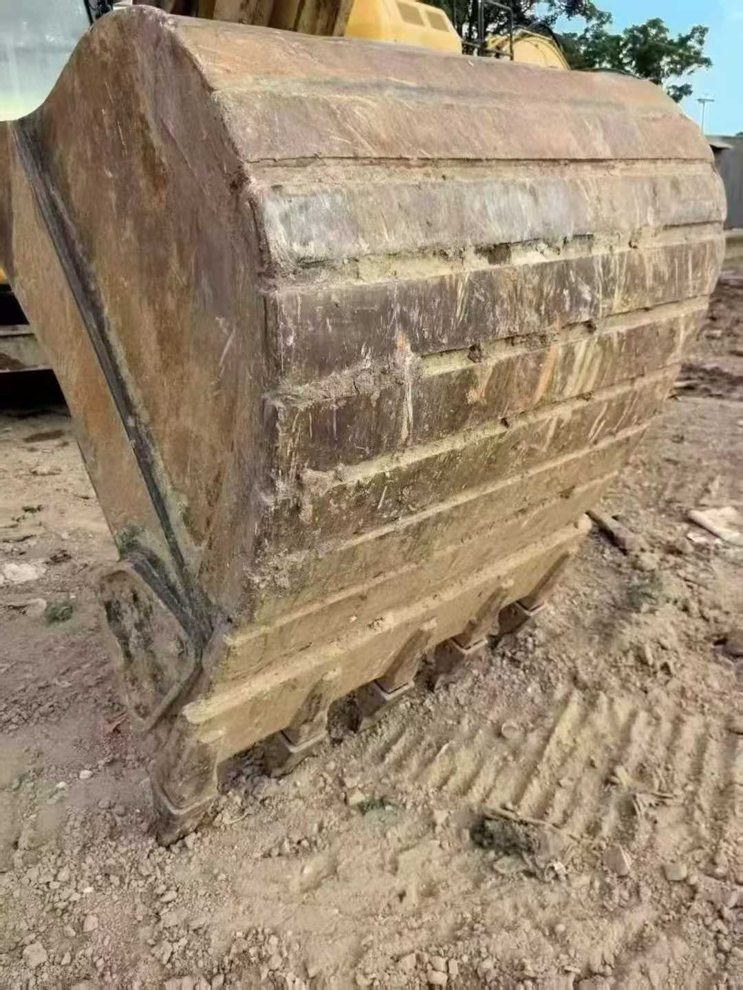 Used Caterpillar 323 Excavator 2019 Model / 4