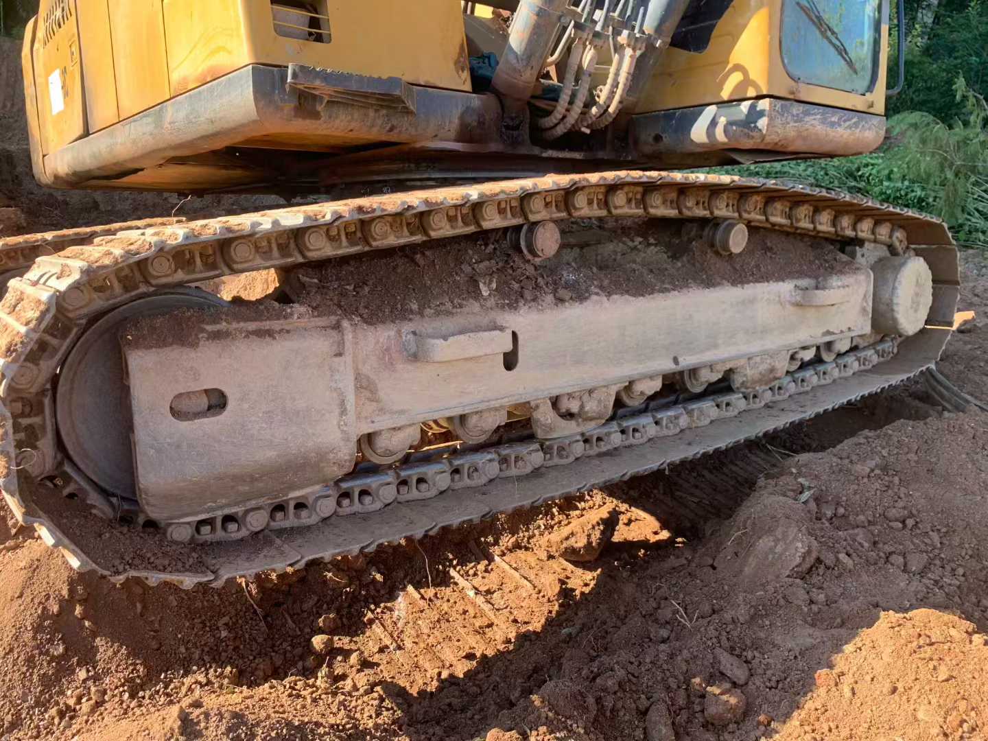 Used Caterpillar CT220-8 Excavator 2015 Model / 8