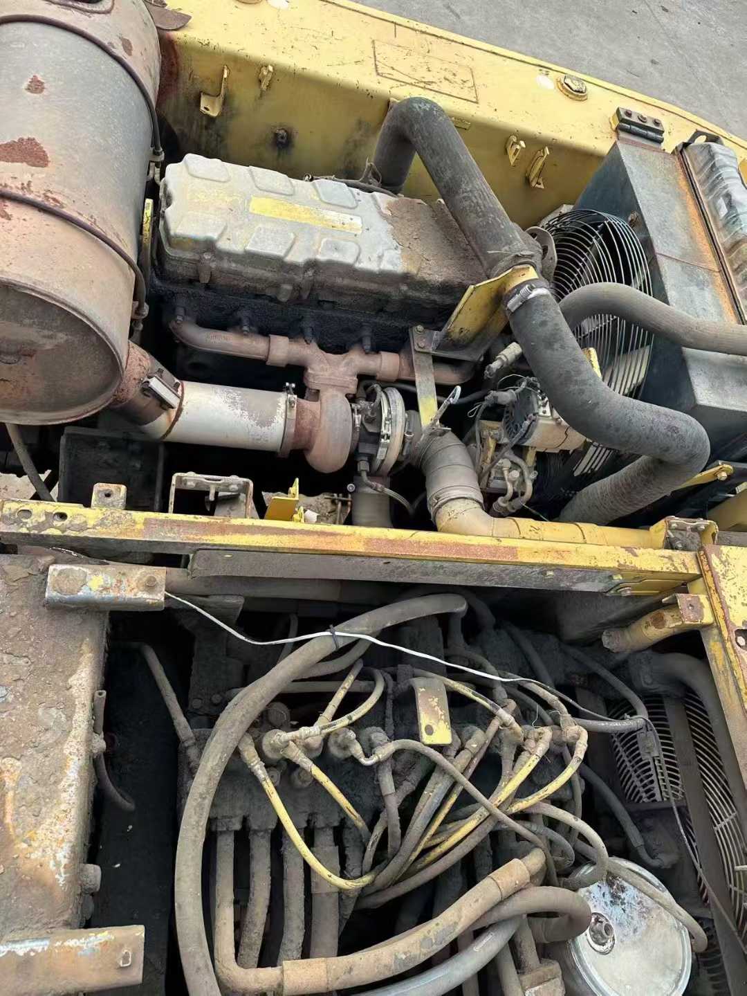 Used Caterpillar 330C Excavator 2016 Model / 3