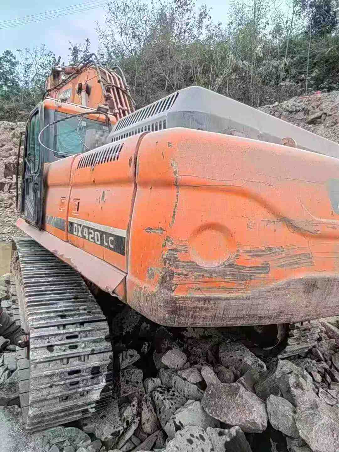 Used Doosan DX380 Excavator 2016 Model / 8