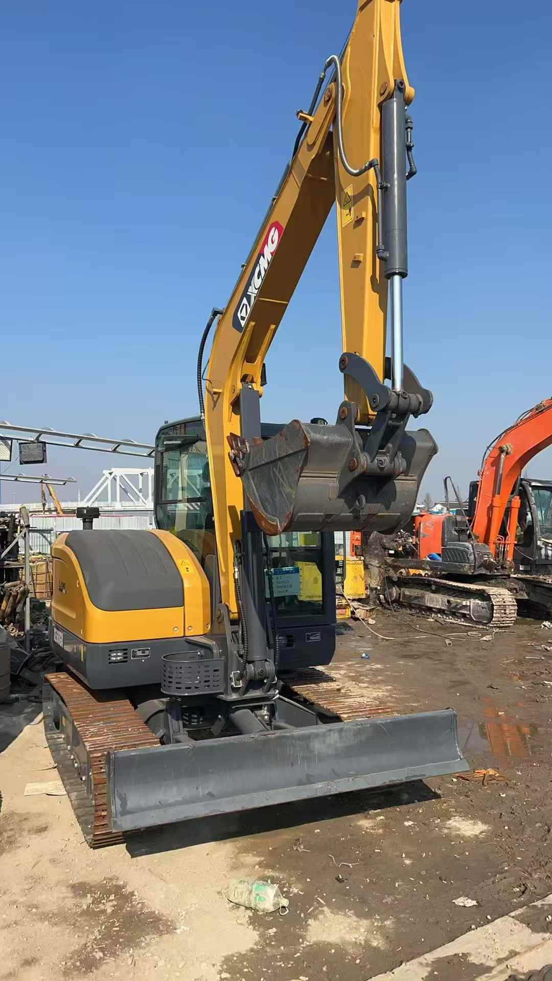 Buy XCMG XE60 Used Excavator / 5 Used XCMG XE60 Excavator 2016 Model / 5