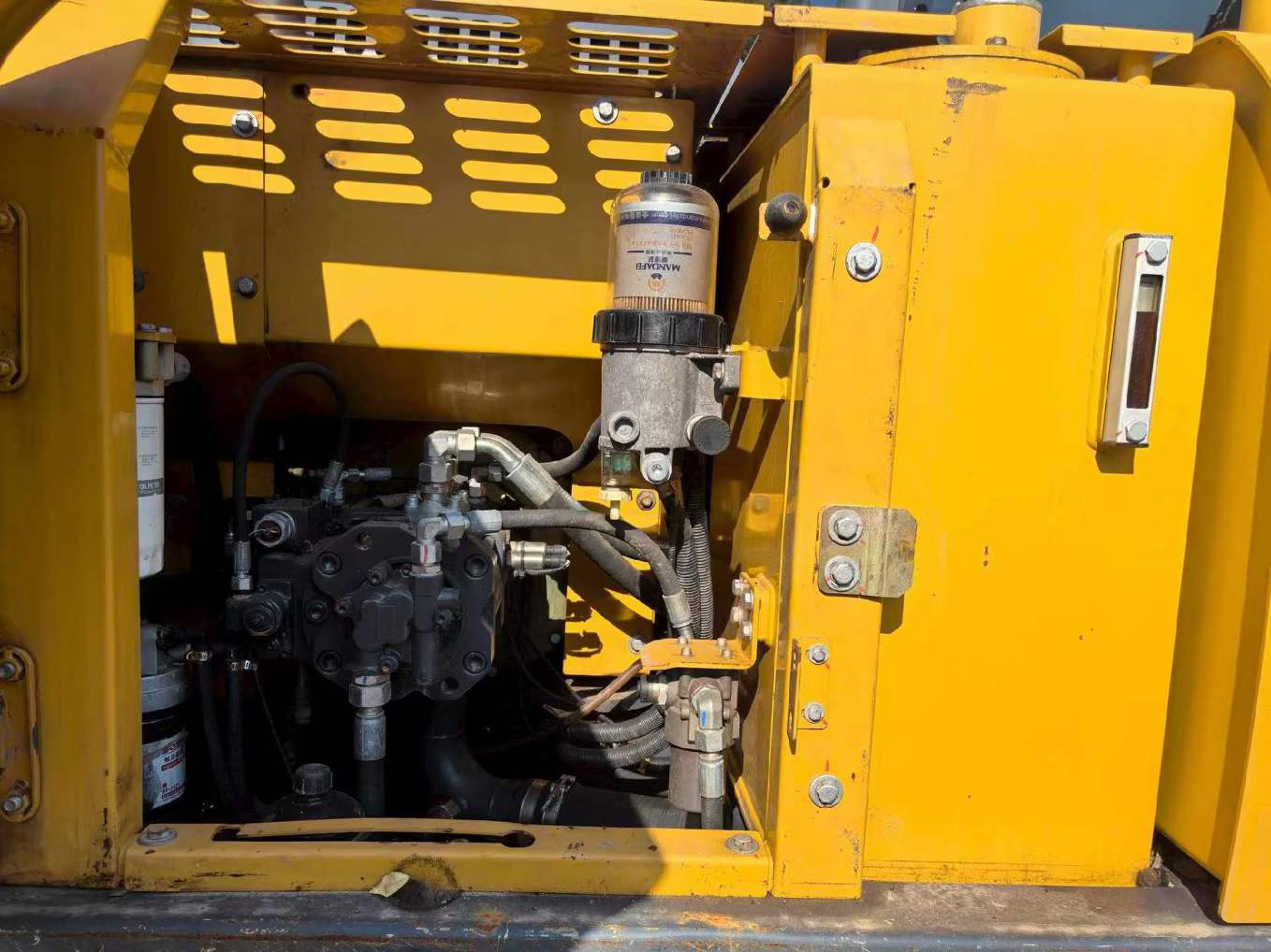 Used XCMG XE135GA Excavator 2019 Model / 5