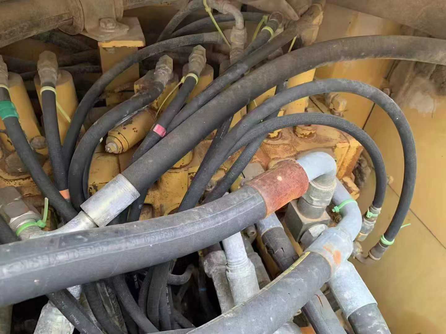 Buy Caterpillar 320D Used Excavator / 7 Used Caterpillar 320D Excavator 2016 Model / 7