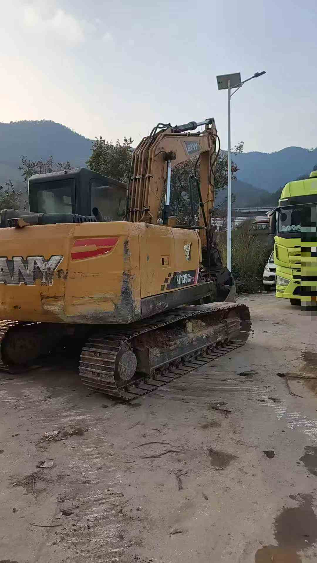 Buy Sany SY135 Used Excavator / 1