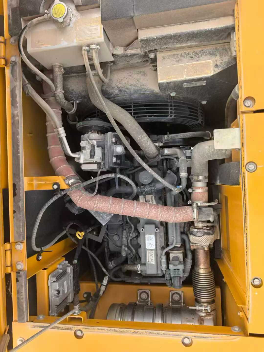 Used XCMG XE135GA Excavator 2025 Model / 3