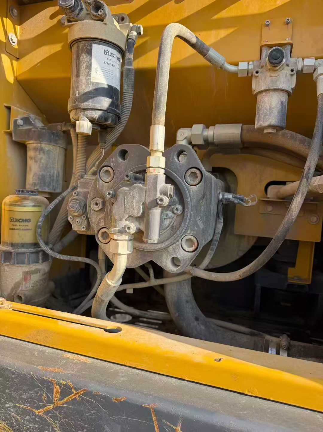 Buy XCMG LW200 Used Excavator / 5 Used XCMG LW200 Excavator 2022 Model / 5