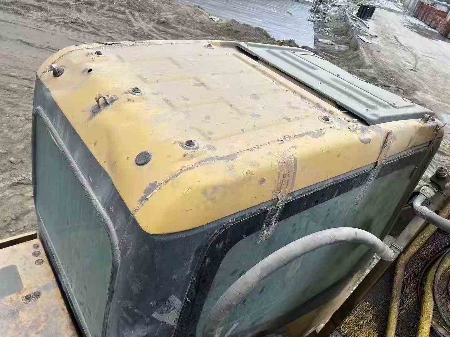 Used Komatsu PC200 Excavator 2016 Model / 7