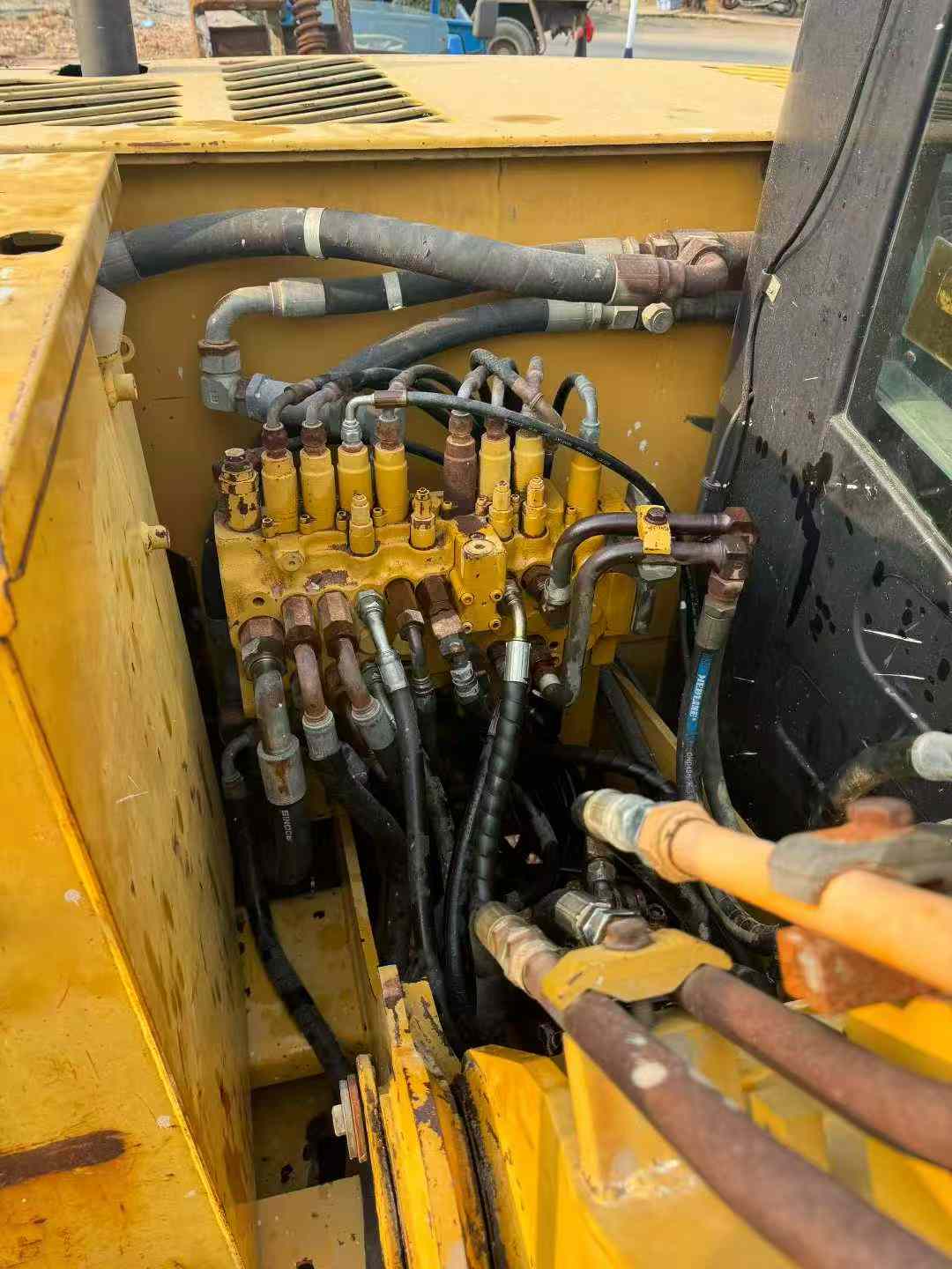 Buy Caterpillar 307V2 Used Excavator / 8 Used Caterpillar 307V2 Excavator 2016 Model / 8