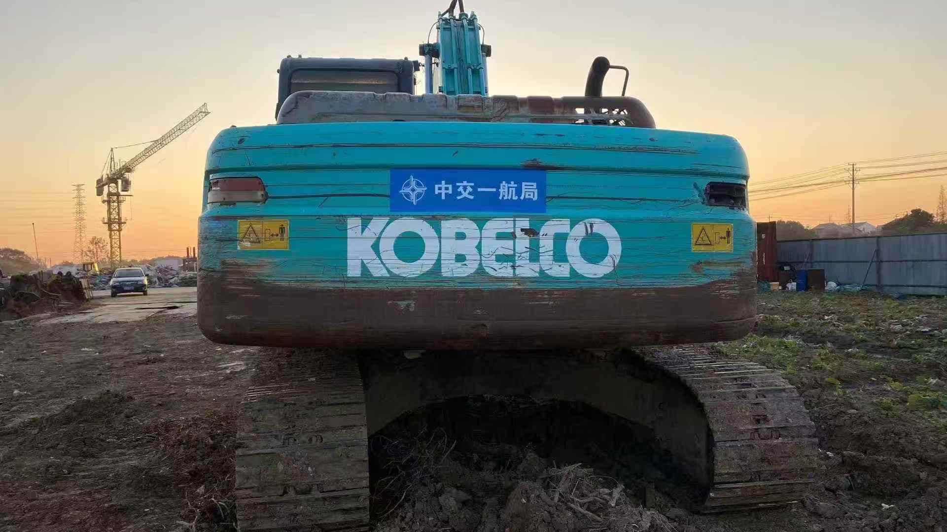 Used Kobelco SK210 Excavator 2016 Model / 2