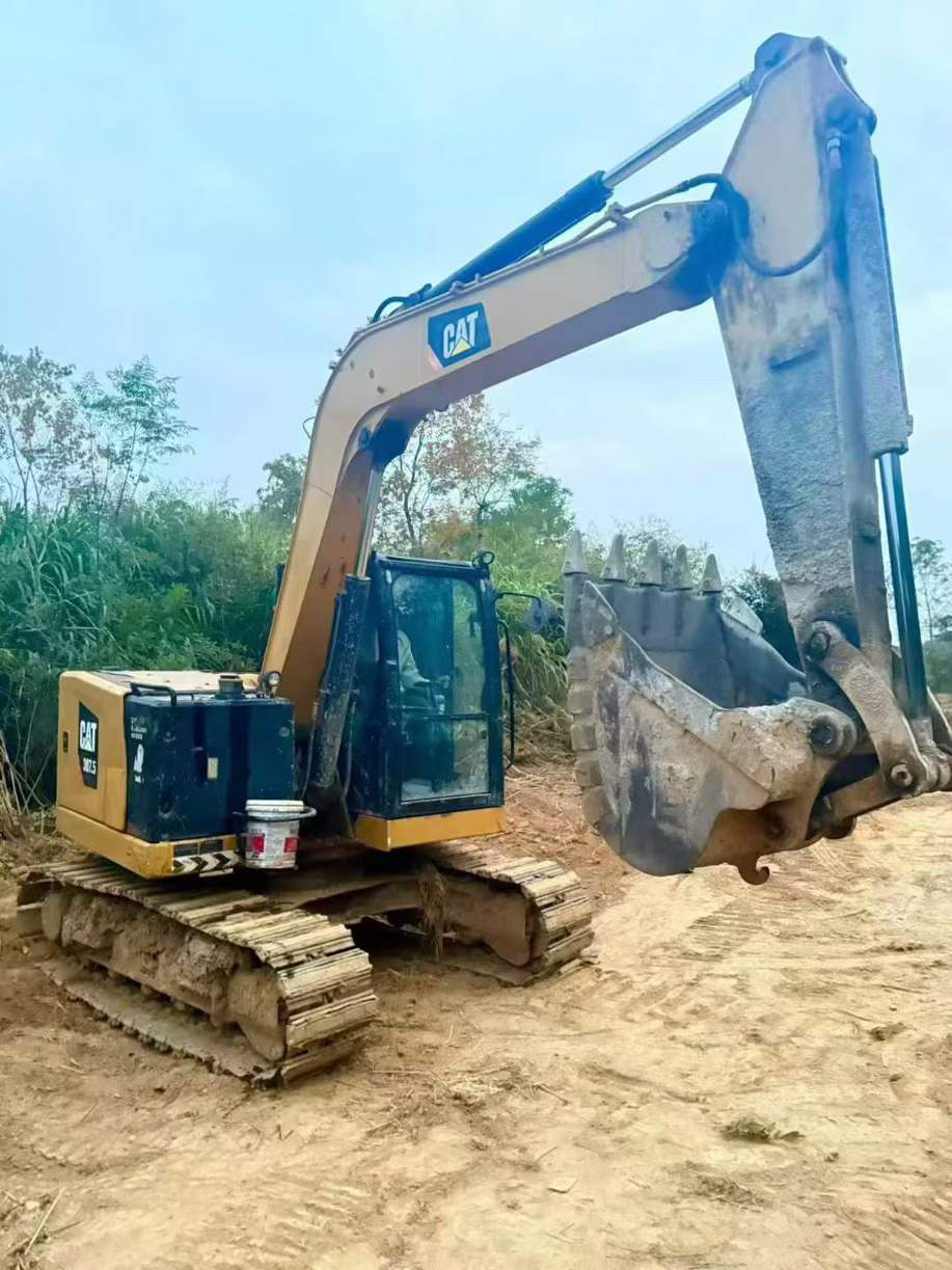 Used Caterpillar 307V2 Excavator 2019 Model / 3