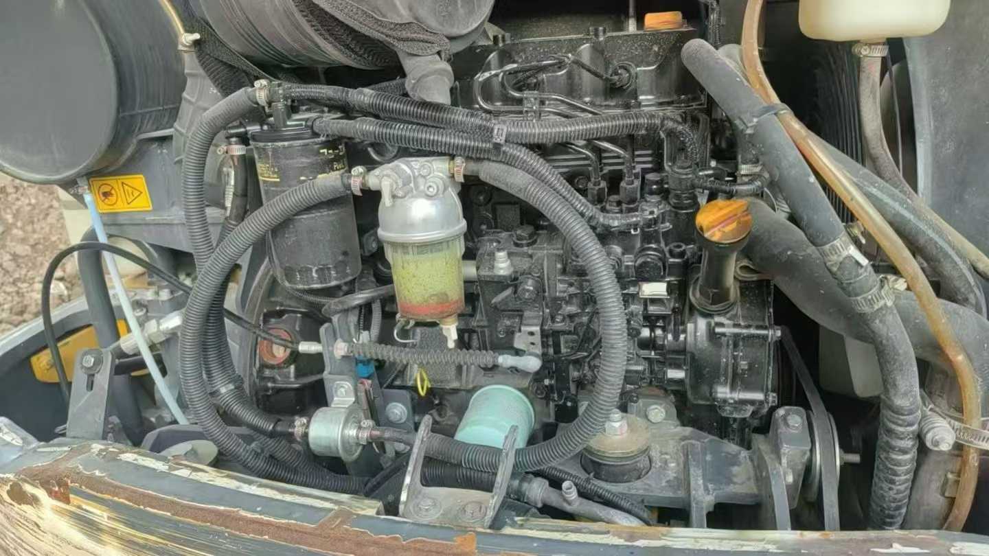 Used XCMG XE60 Excavator 2022 Model / 7