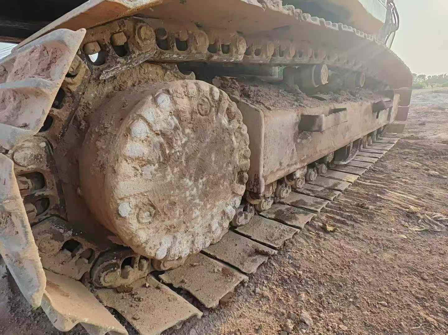 Buy Caterpillar 320V2 Used Excavator / 9 Used Caterpillar 320V2 Excavator 2016 Model / 9