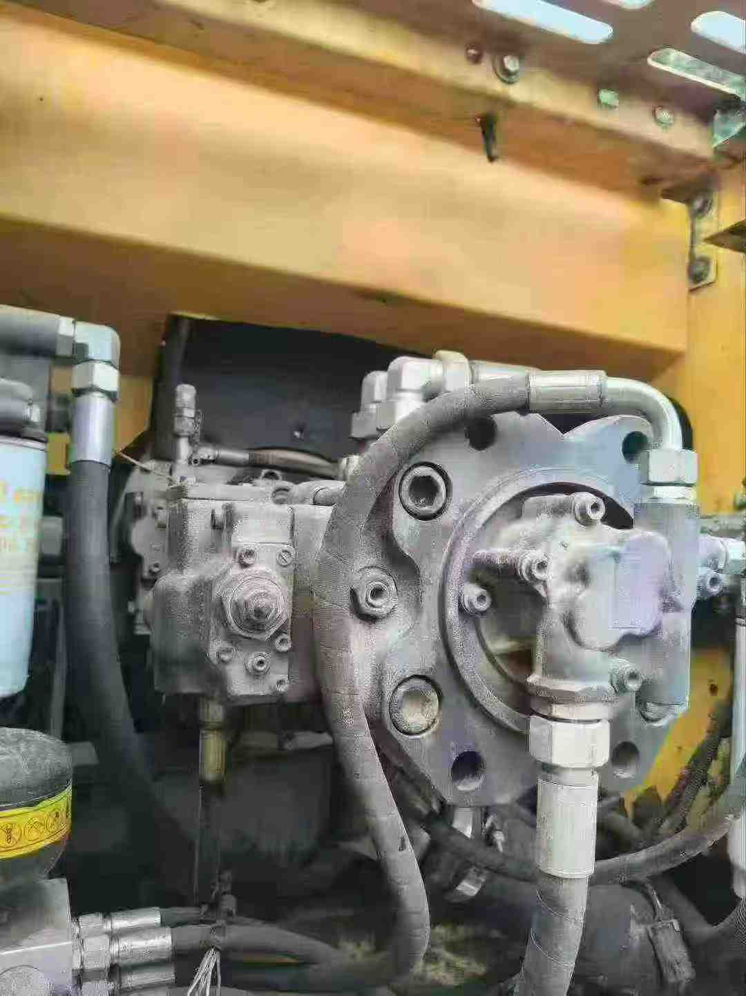 Used XCMG XE215 Excavator 2016 Model / 5